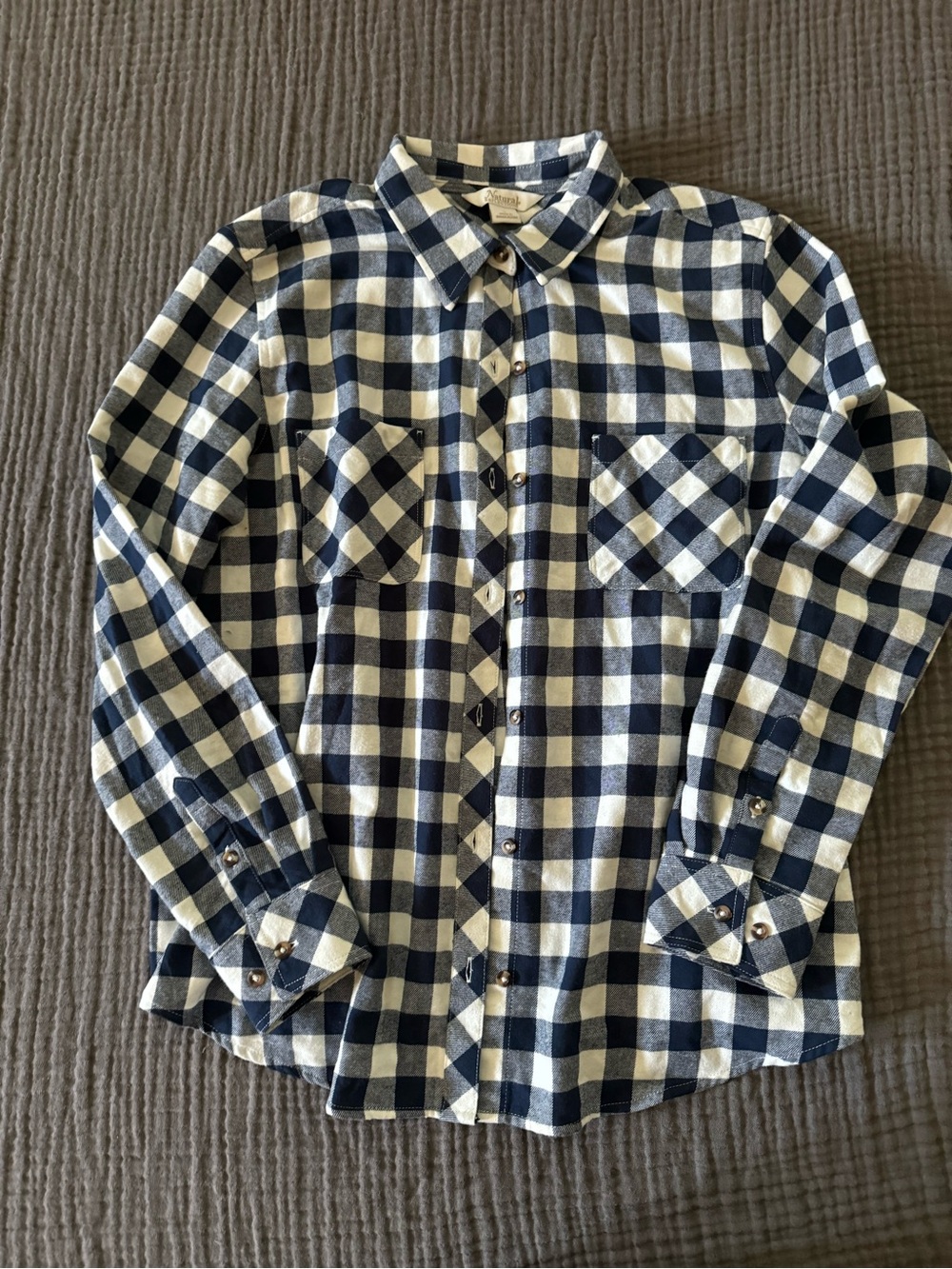 Natural Reflections Classic Navy White Check Women’s L Button-Up Flannel Shirt
